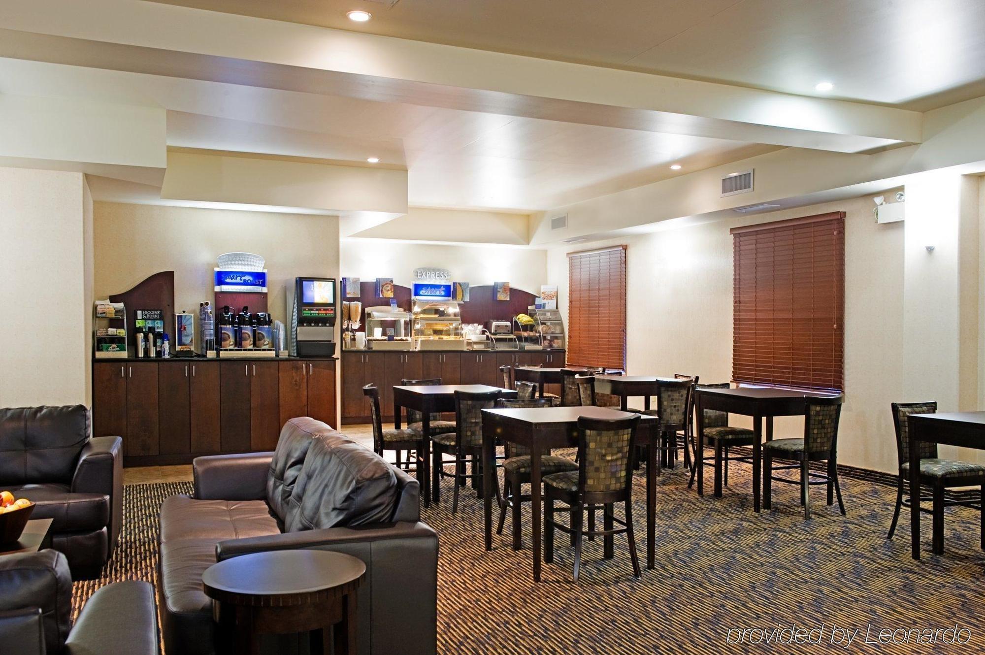 Ramada By Wyndham Prince Albert Dış mekan fotoğraf